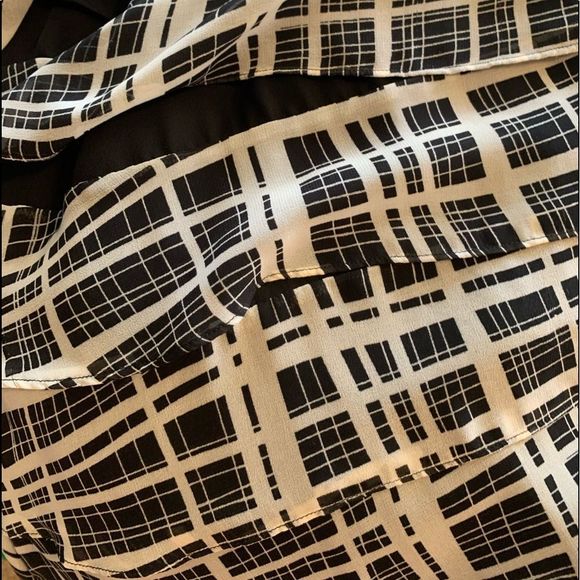 Coldwater Creek Tiered Ruffle Tank XS - Picture 8 of 8